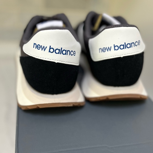 🔥Price Drop 🔥 Mens New balance sneakers - Picture 8 of 13